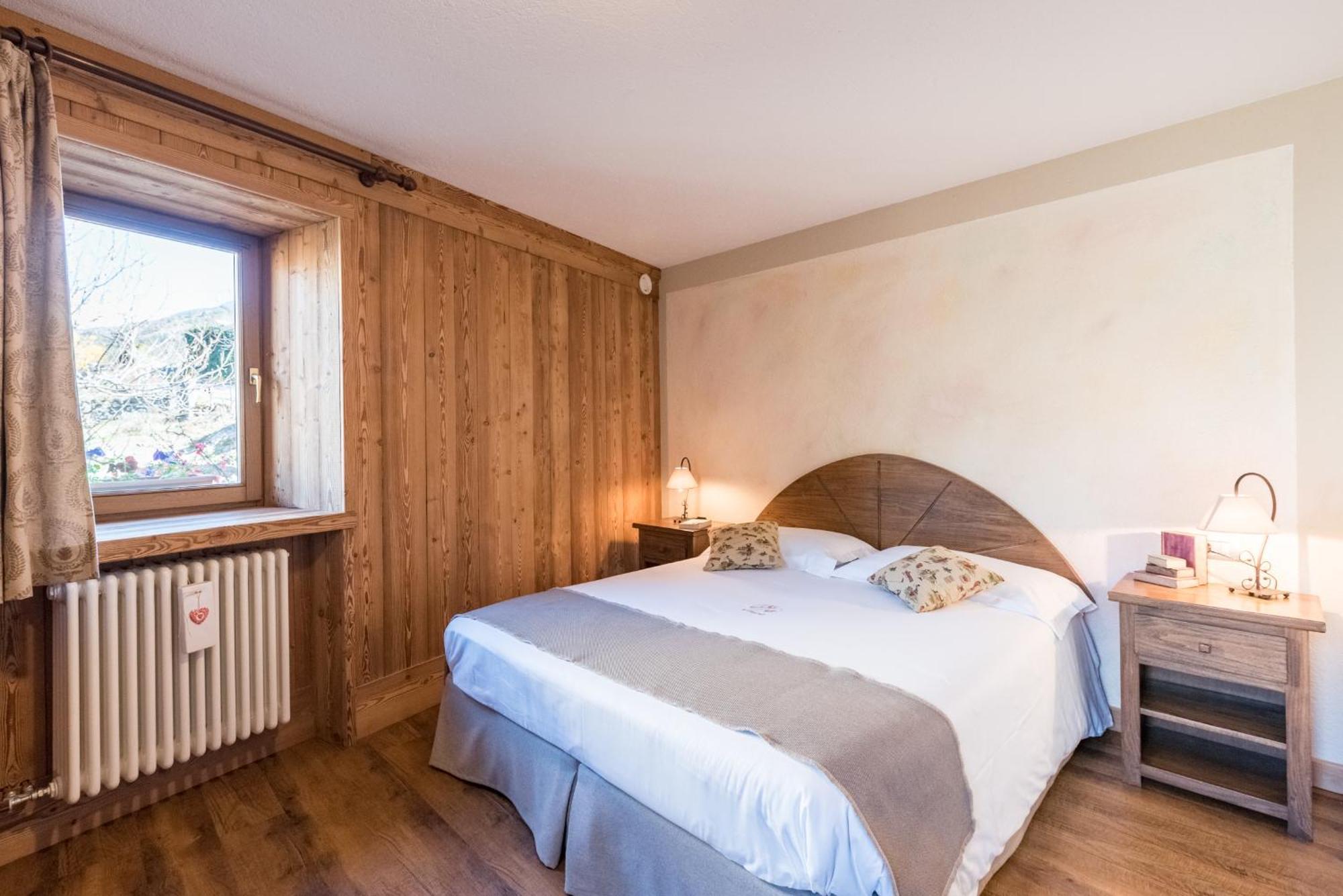 Maison Lo Triolet Introd Esterno foto