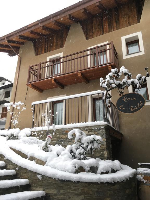 Maison Lo Triolet Introd Esterno foto