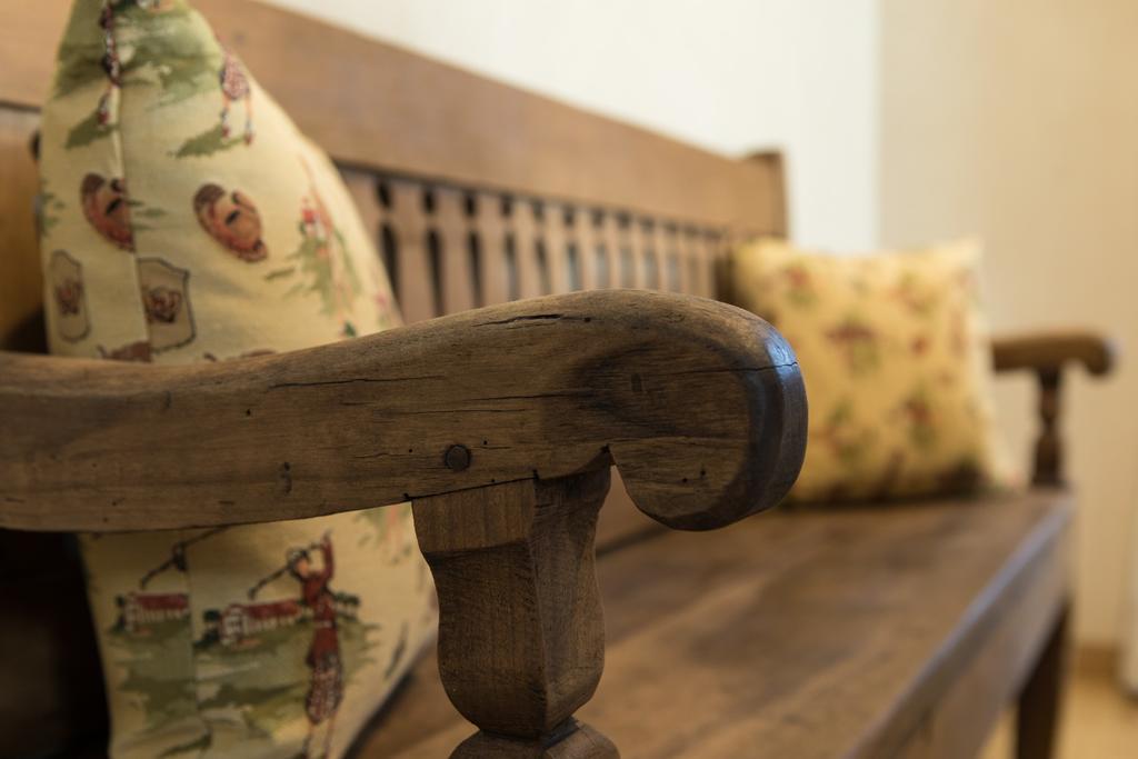 Maison Lo Triolet Introd Esterno foto