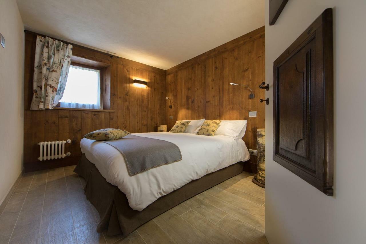 Maison Lo Triolet Introd Esterno foto