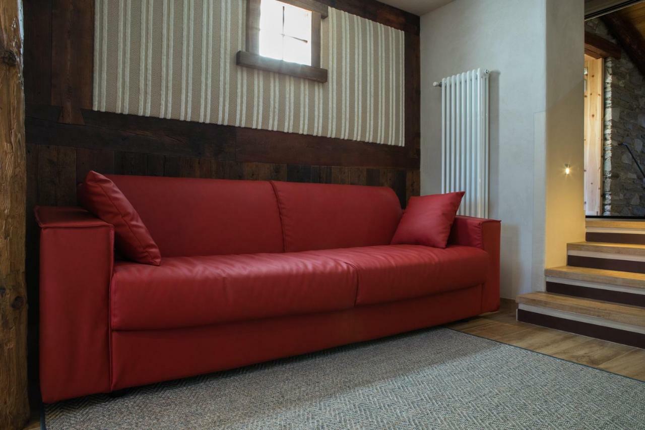 Maison Lo Triolet Introd Esterno foto