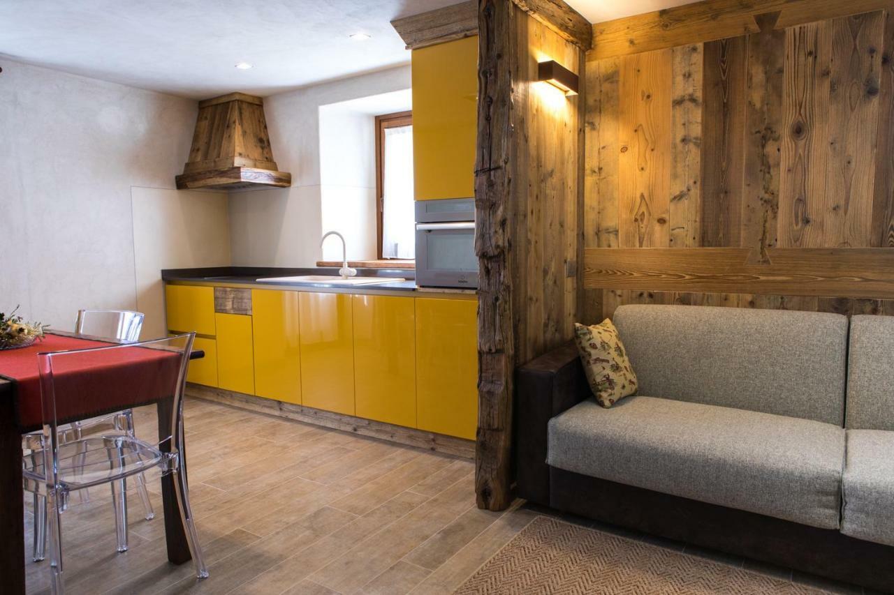 Maison Lo Triolet Introd Esterno foto